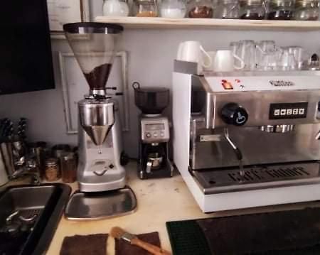 Godot Apartman Miskolc Bagian luar foto